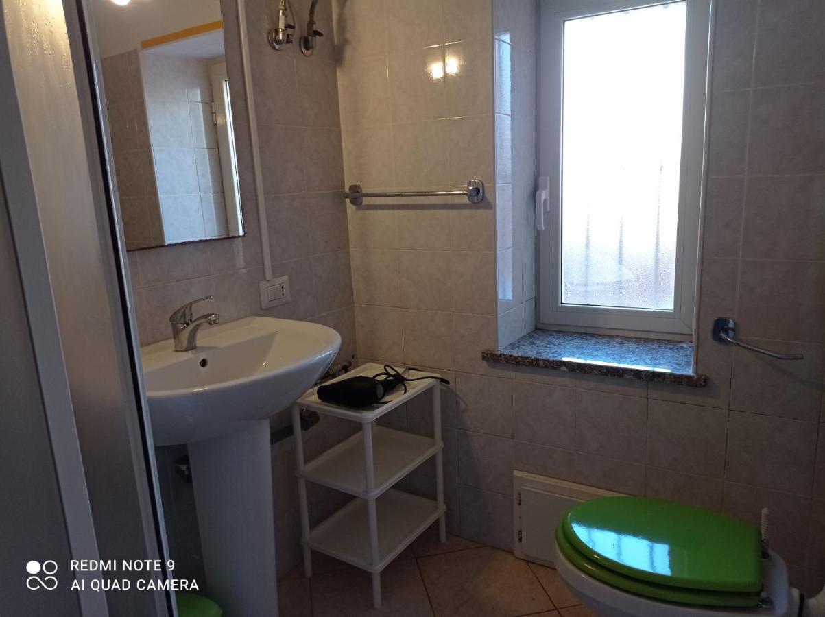 Onlyrooms Каляри Екстериор снимка