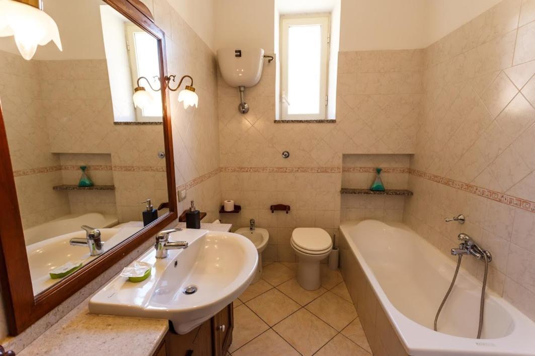 Onlyrooms Каляри Екстериор снимка